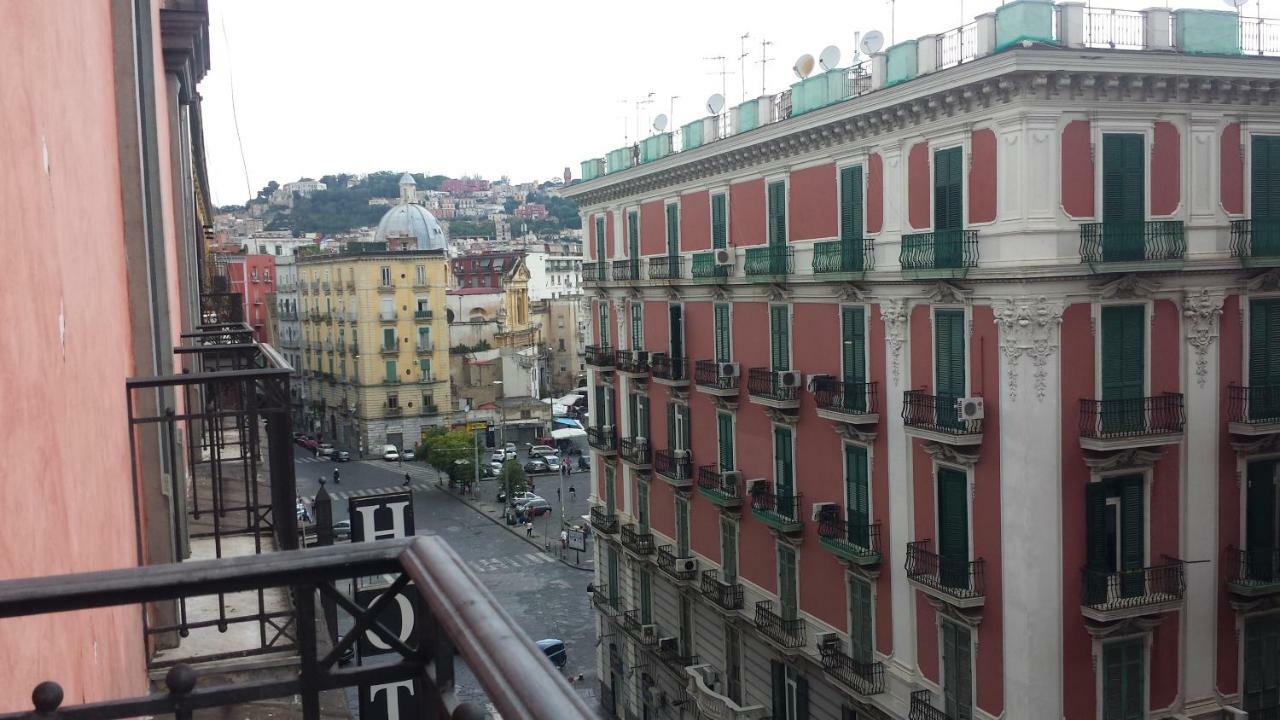 Una Casetta Al Centro Di Napoli Exteriér fotografie